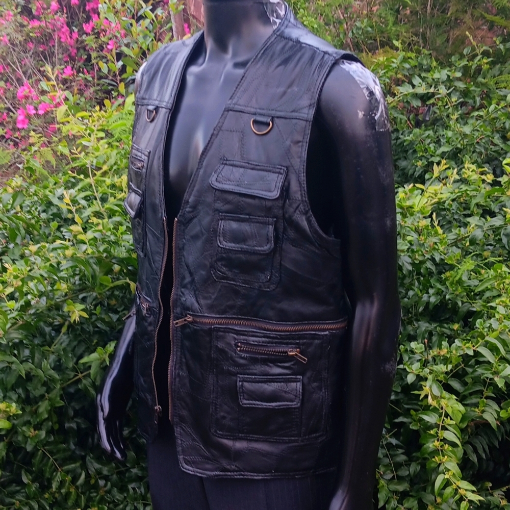 Italian Stone Design Men's Vintage Black Genuine Leather Utility Vest
